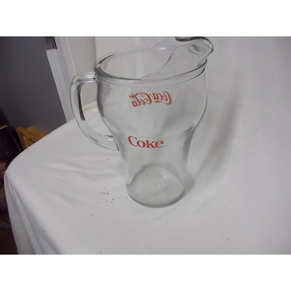 Coca-Cola Glass Pitcher Clear Red Logo Coke Ice Lip Vintage Style Kitchenware